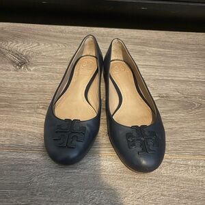 Tory Burch Black Leather Logo Rounded Toe Flats